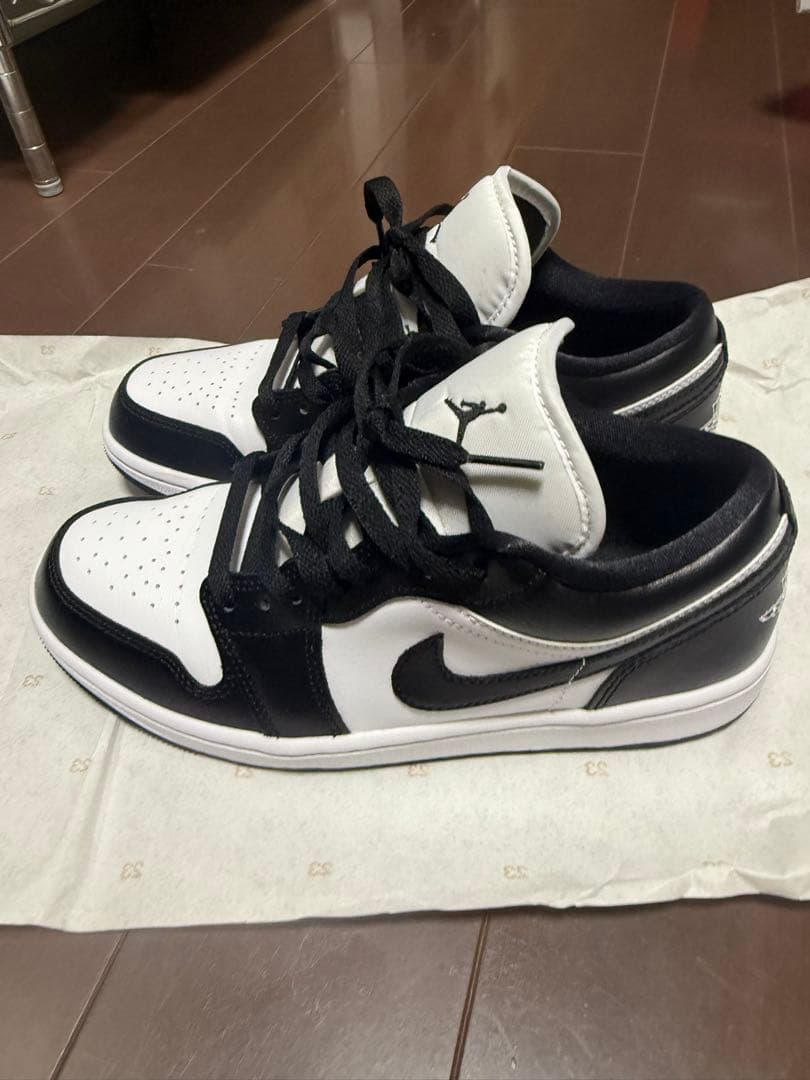 【使用一回のみ・美品】Jordan エアジョーダン1 ローカット 25cm
