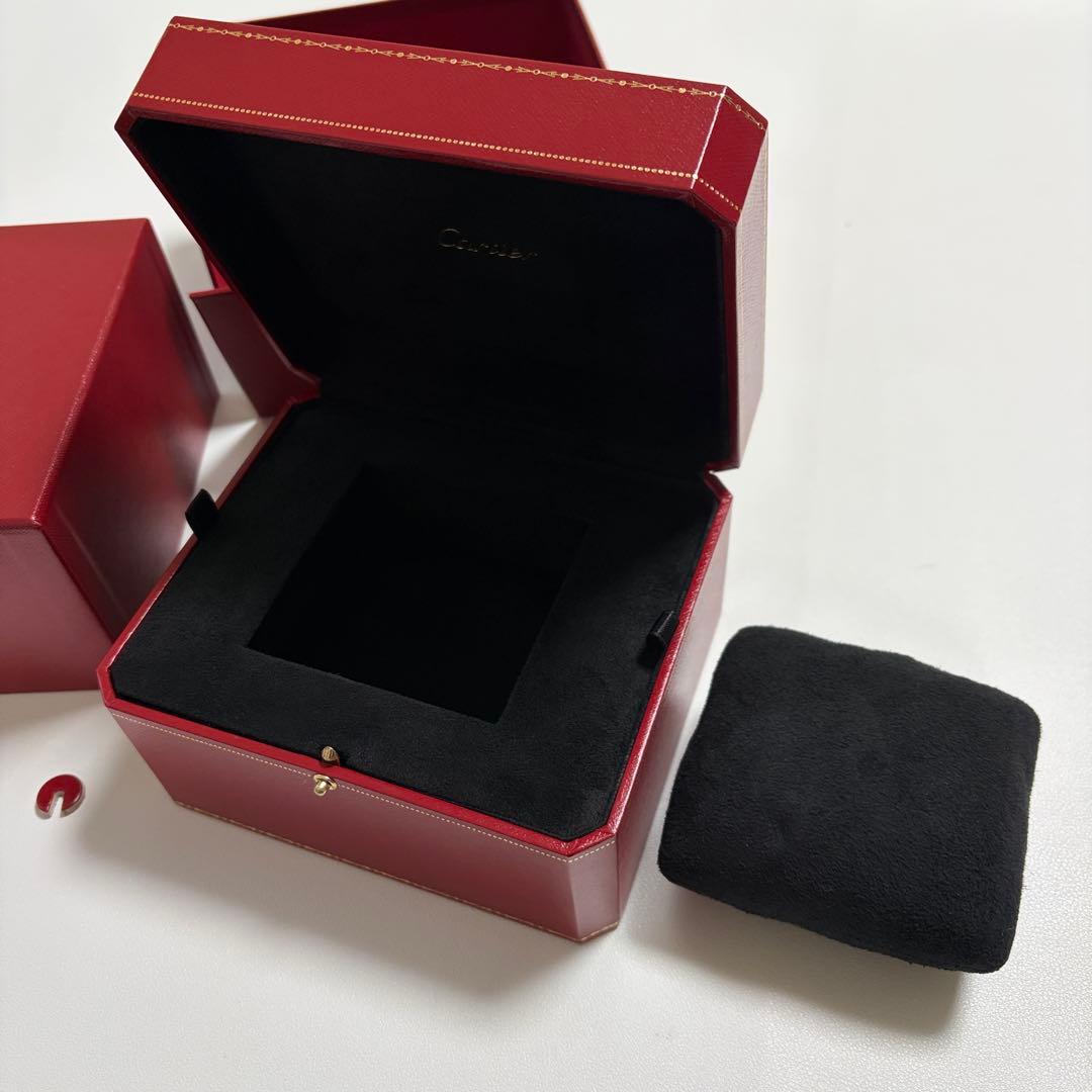 極美品　カルティエ　腕時計　ウォッチ　ケース　空箱　現行品