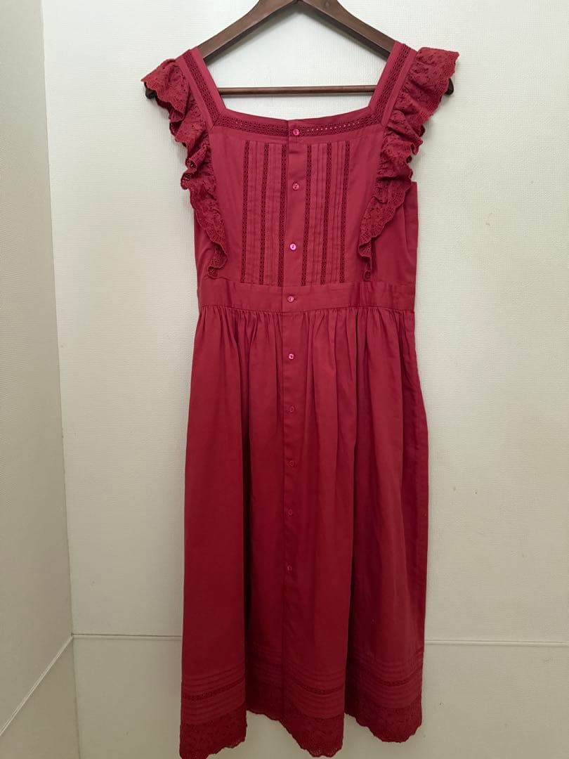 新品タグ付き　Bonpoint ボンポワン　レースフリルワンピース　14A