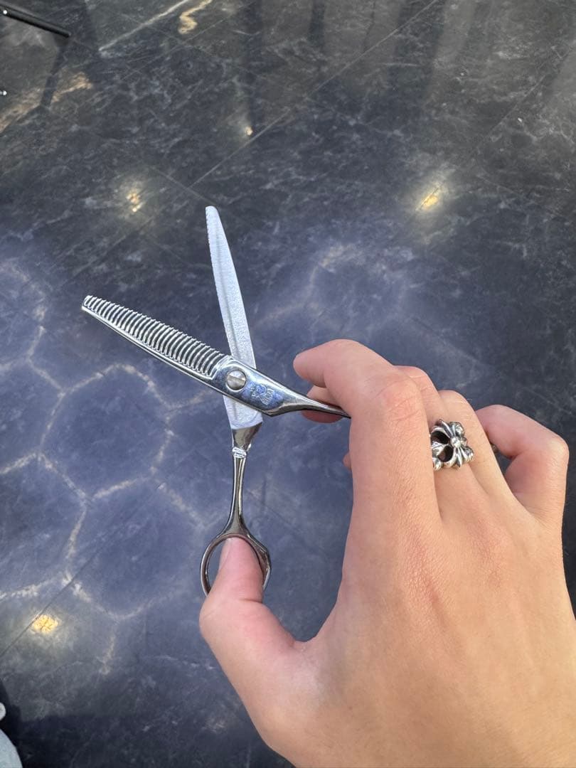 ルーキスセニングシザー