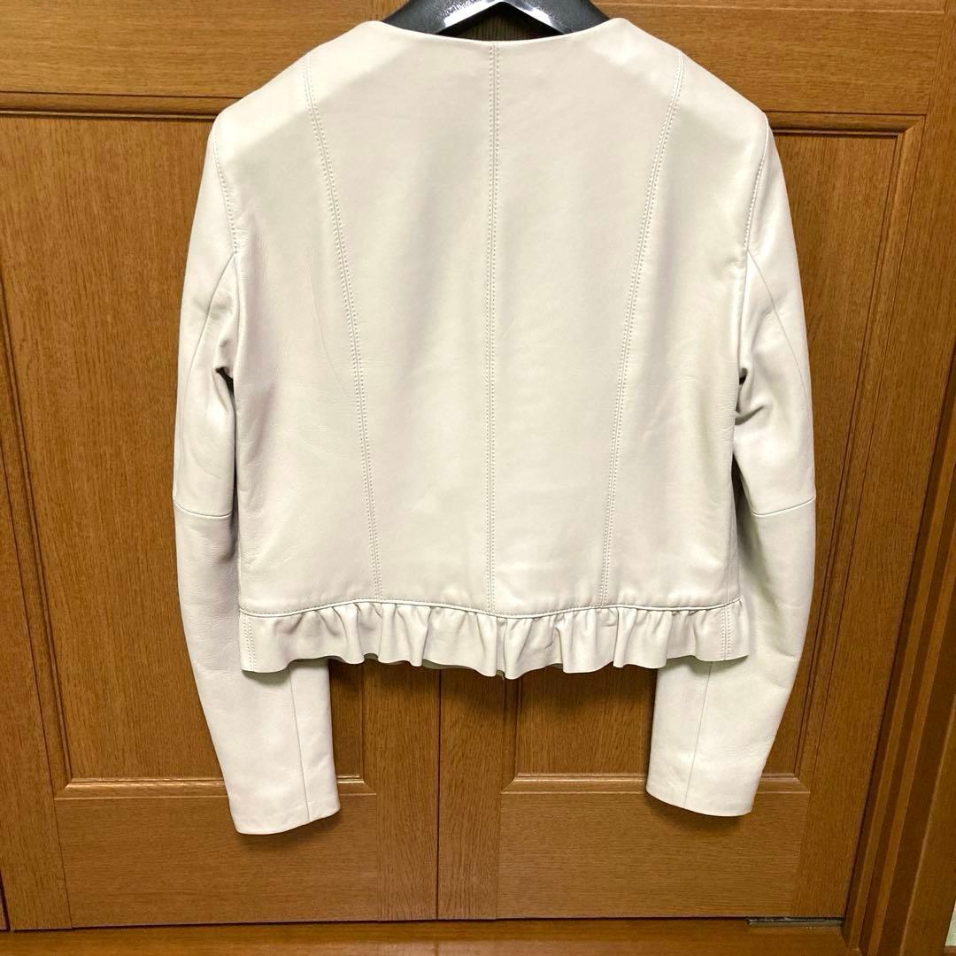 【新品】ANAYI 本革　ラムレザー　ノーカラージャケット　ライトベージュ　36