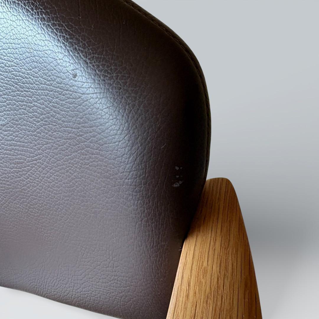 【最終価格】浜本工芸 ダイニングチェア 肘付き オーク材 無垢 高級家具 ①