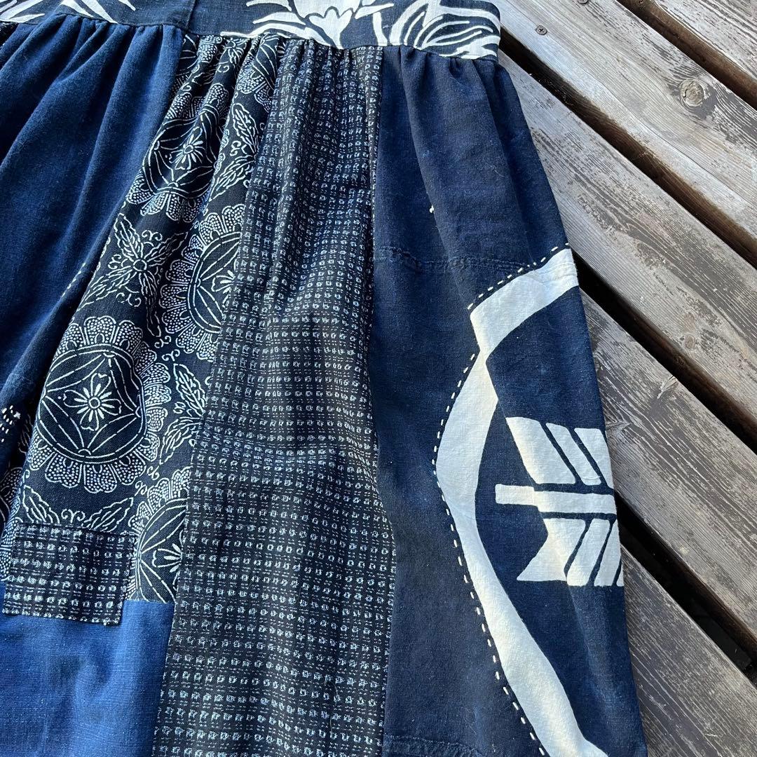 家紋入りサロペットスカート