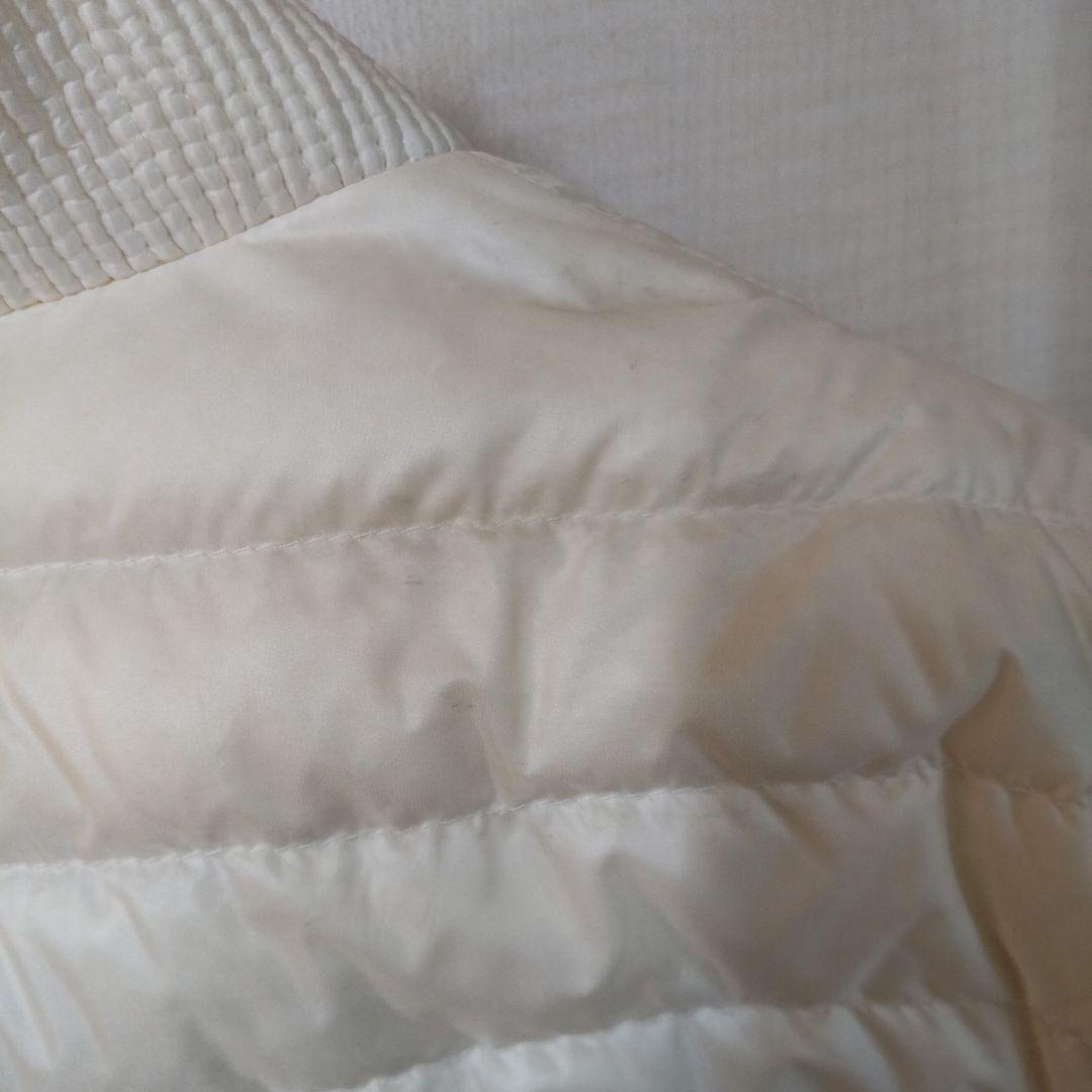 Moncler アイボリー ダウンジャケット