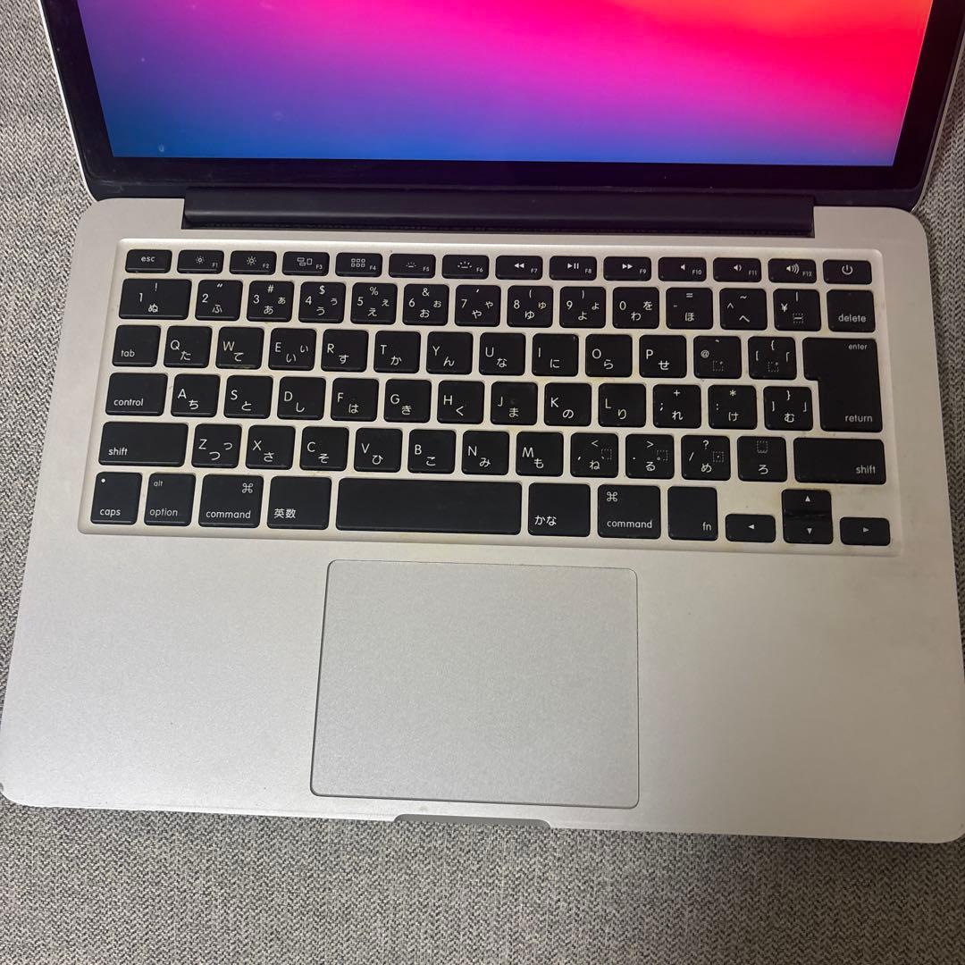 Apple MacBook Pro 13インチ　8GB　1TB