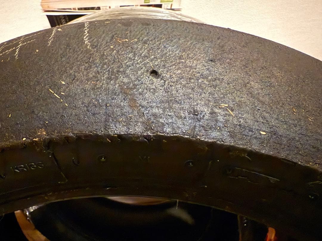 ST1000 ARRC ASB ダンロップスリックタイヤ