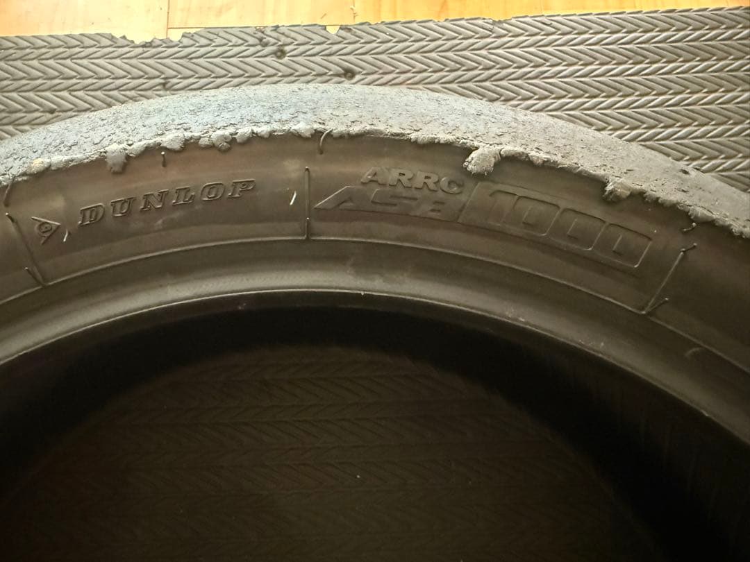 ST1000 ARRC ASB ダンロップスリックタイヤ