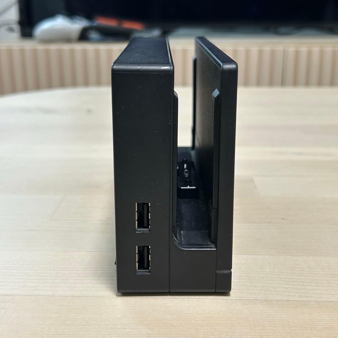 Nintendo Switch 本体 箱付属品完備 動作確認済 目立った傷なし