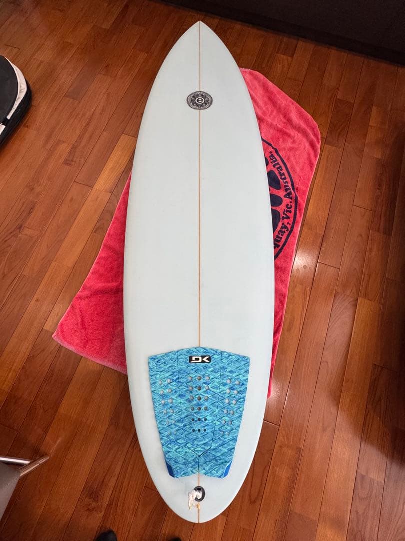 【新品】エレメントサーフボード