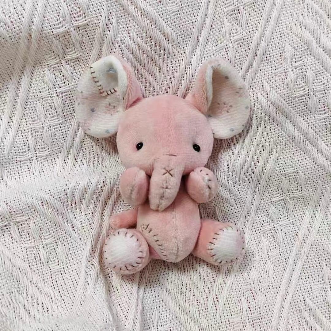 ピンク色のミニエレファント アーティストベア ぬいぐるみ 海外作家様 ミニチュア