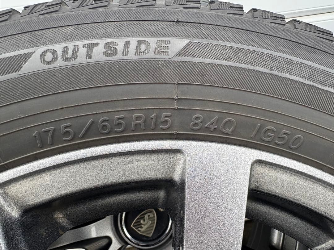 175/65R15 スタッドレスタイヤ•アルミホイールセット