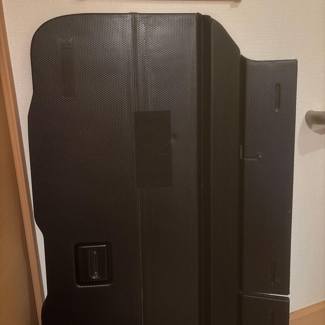 BBKトヨタ エスティマ 純正トランクボード　ラゲッジボード　ACR50W