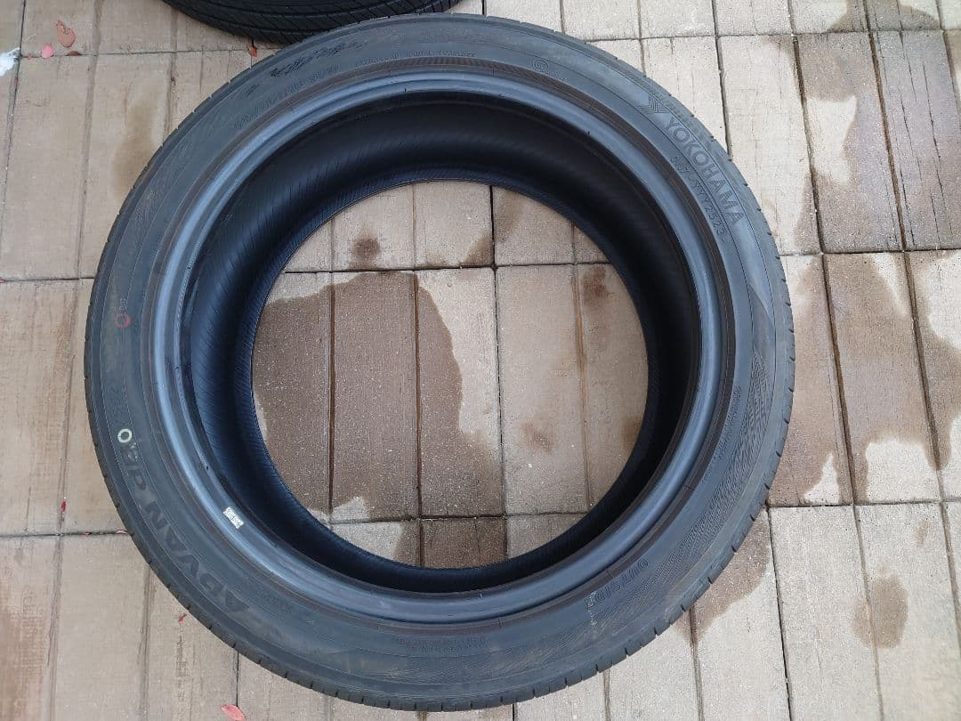 送料込　225/45R18 YOKOHAMA ADVAN dB V552　4本