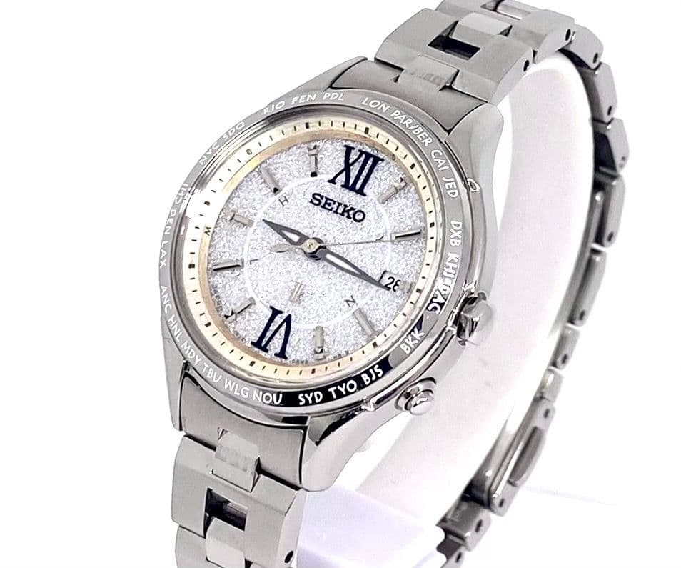 SEIKO　LUKIA　ルキア　ラッキーパスポート　電波ソーラー　ダイヤシールド