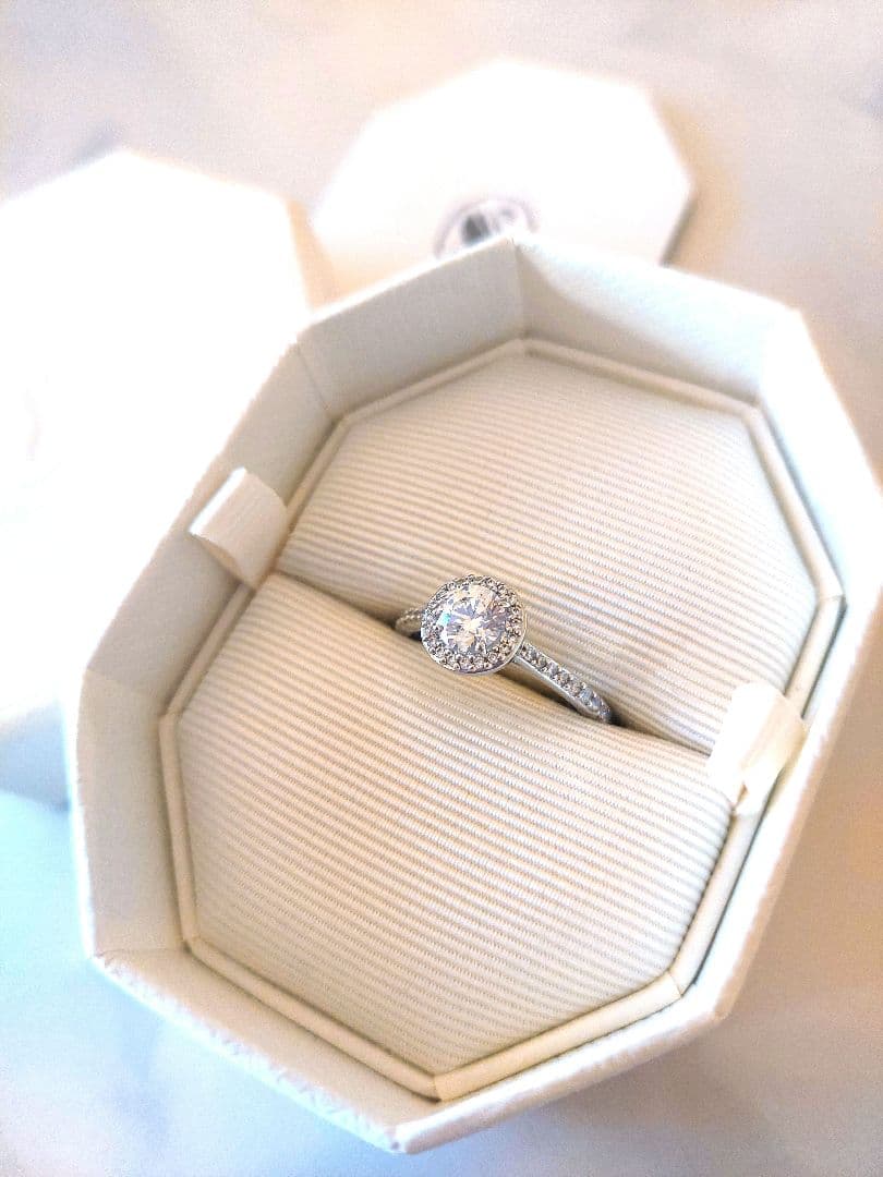 うららさん専用 お箱付き 58 Angelic リング スワロフスキー 指輪