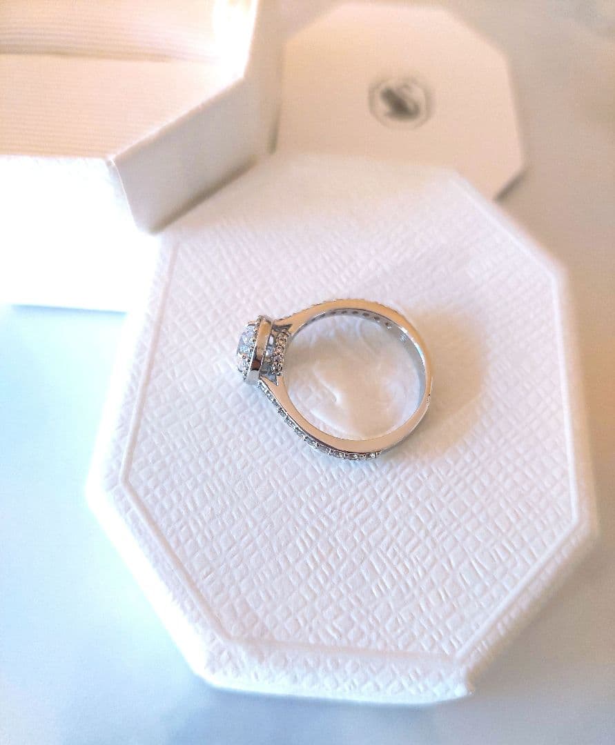 うららさん専用 お箱付き 58 Angelic リング スワロフスキー 指輪