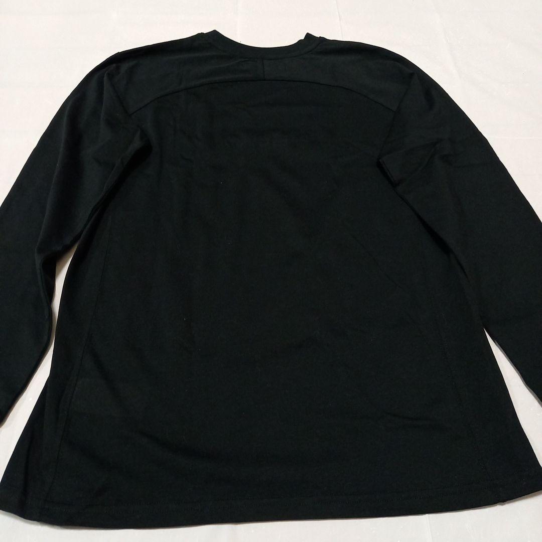 ウノピュウノウグァーレトレリラックス 未使用品！ 立体ロゴ長袖カットソーサイズM