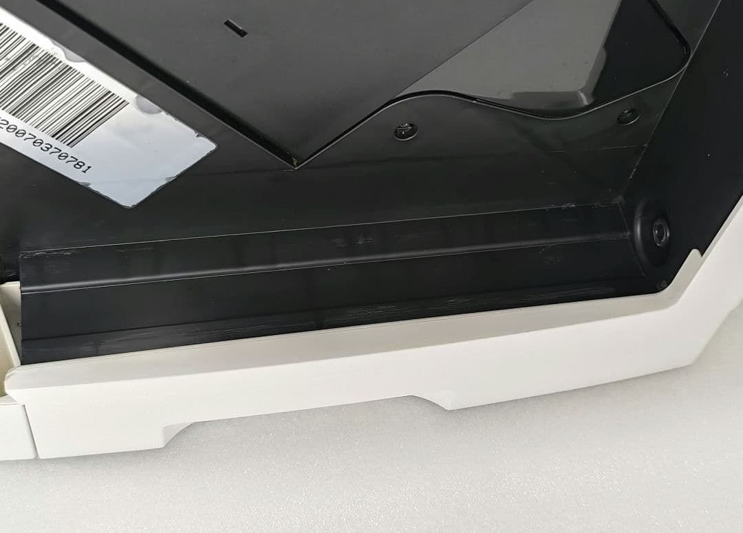 デロンギ　コンパクト全自動コーヒーマシンマグニフィカS ECAM22112W