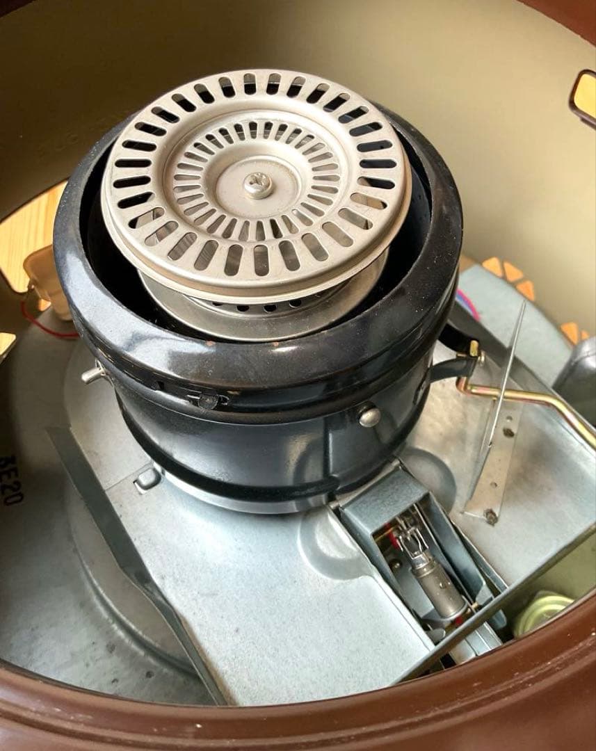 TOYOKUNI石油こんろ　かまくら木目調　暖房器具　火鉢　円形ストーブ　レトロ