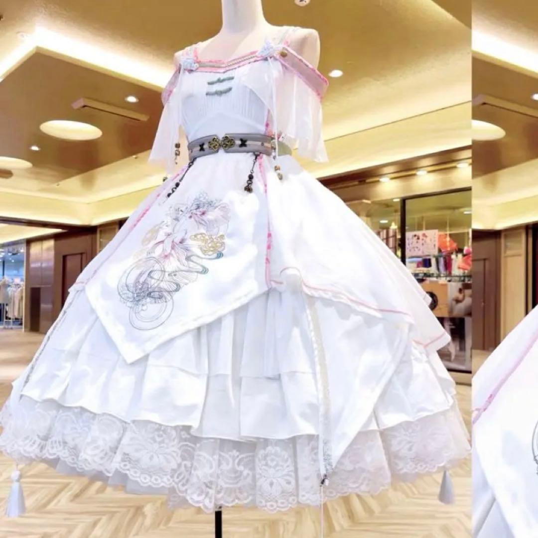 新品タグ付き⭐︎ozz on 金魚刺繍和風ワンピース