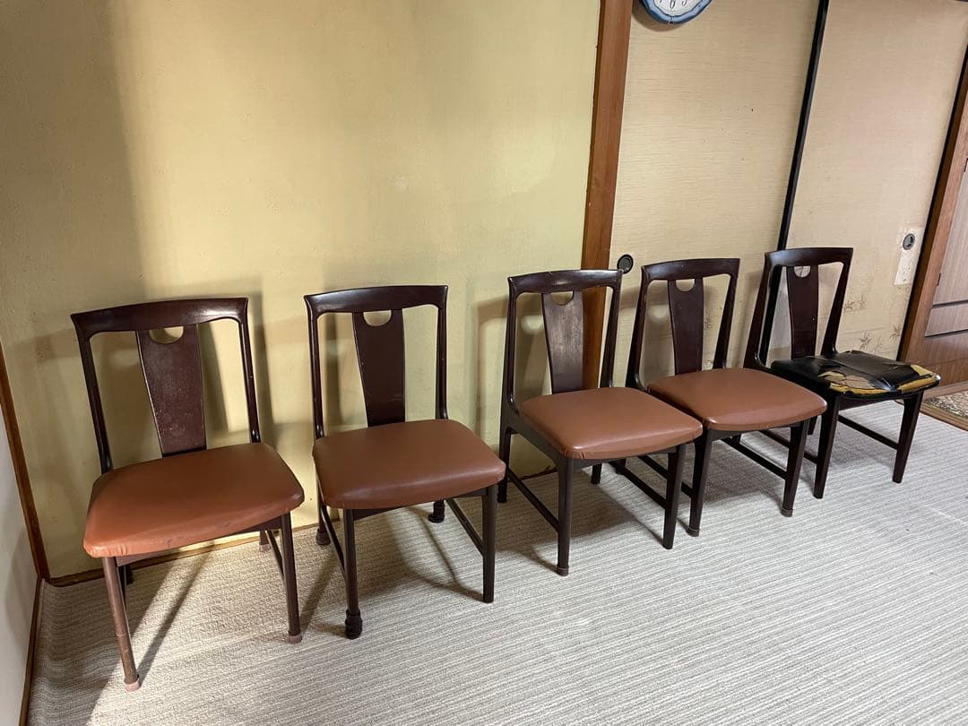 マルニ木工　昭和レトロ　ダークブラウン木製ダイニングテーブルと椅子　アンティーク