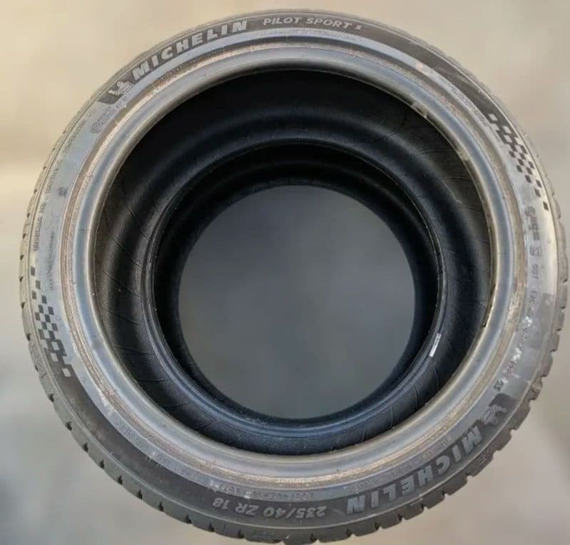 MICHELIN PilotSport5 235/40R18 23年8部 1/4