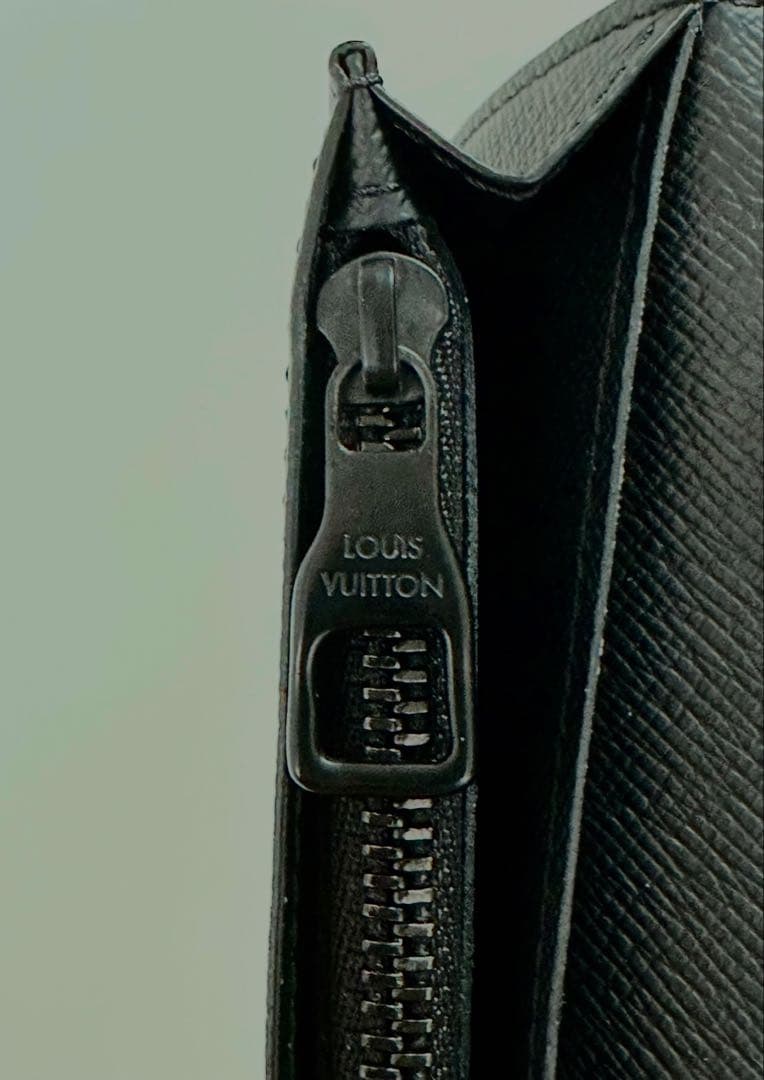 【新品未使用】⭐️値下げ中⭐️ ルイヴィトン 草間彌生 長財布 人気モデル ブラック