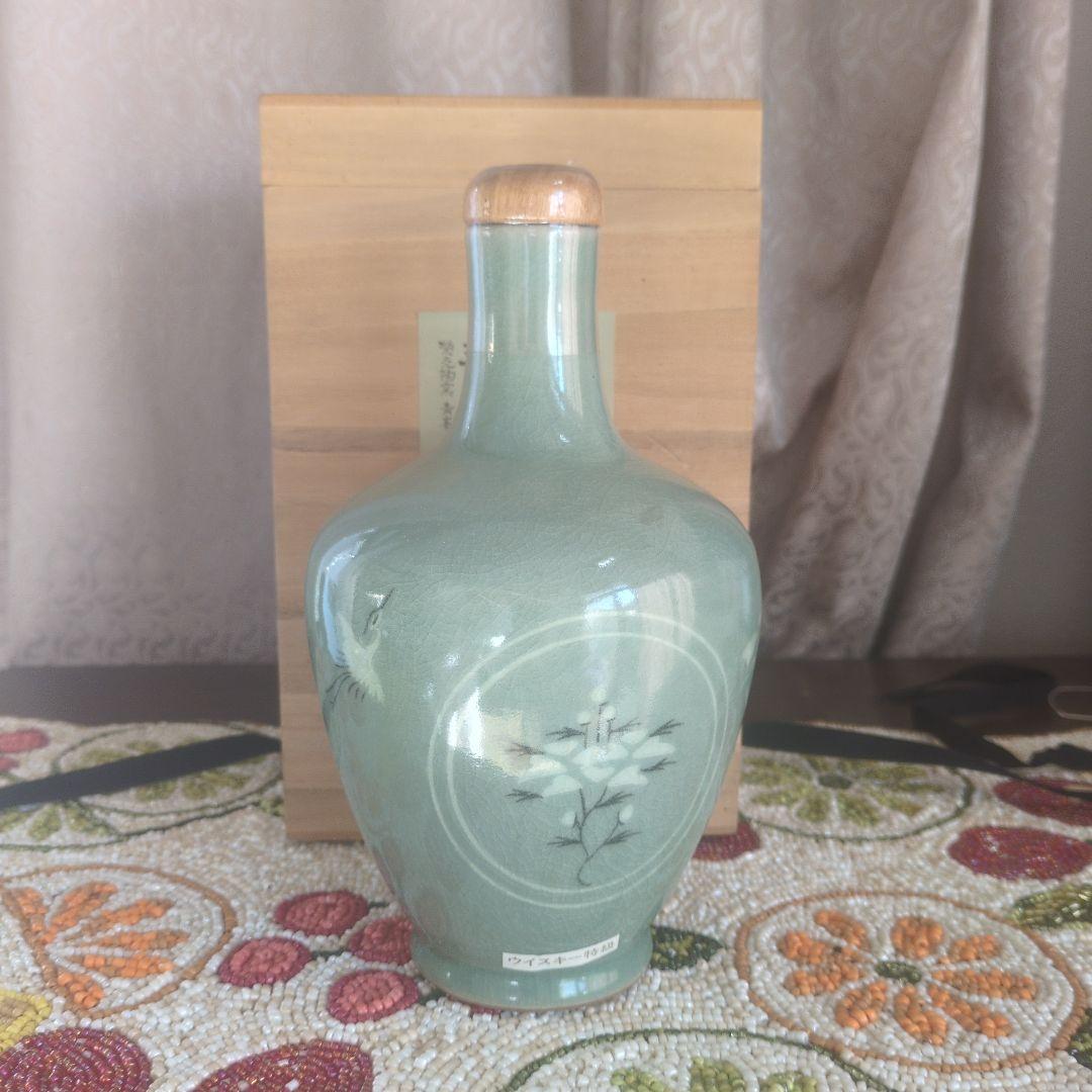 高麗青磁　零鶴草華文様　象嵌ボトル NIKKA WHISKY　未開封