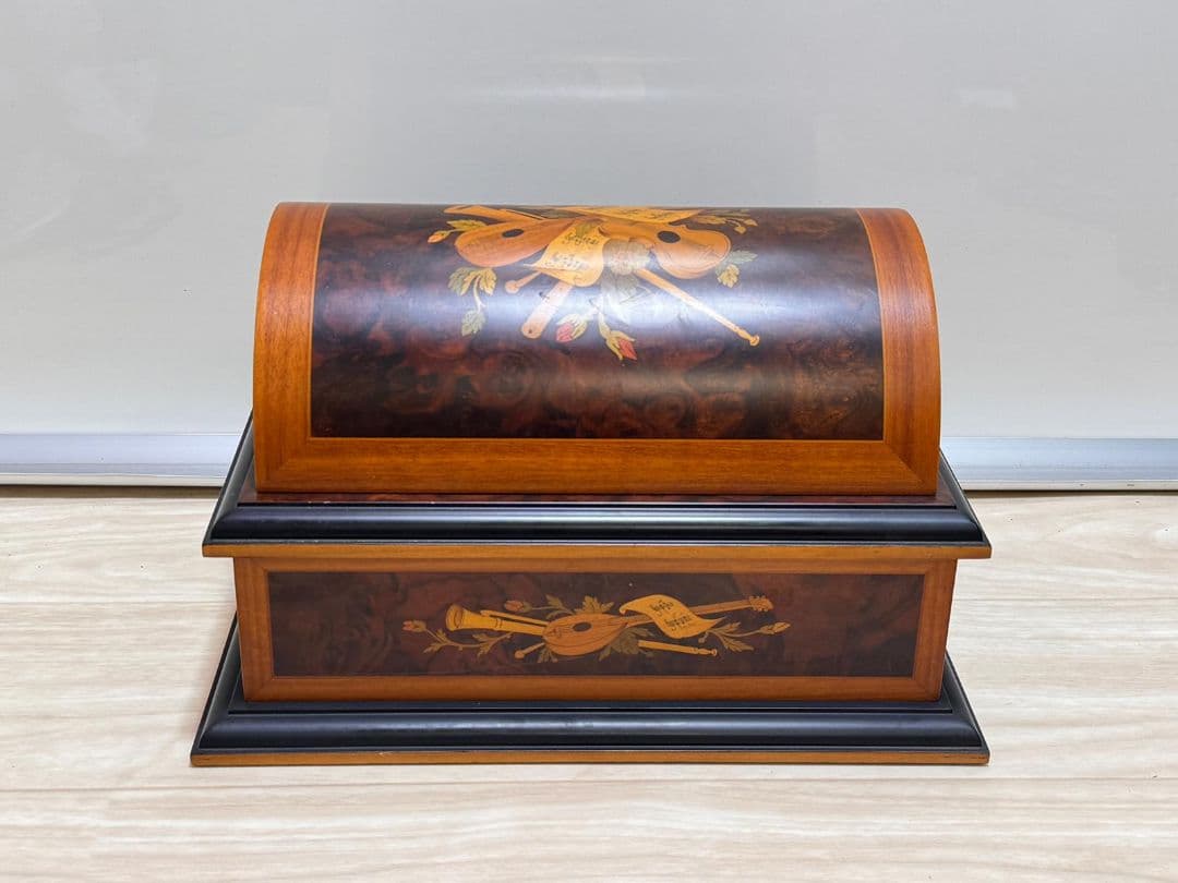 REUGE MUSIC オルゴール オルゴール ディスク9枚 ドーム型象嵌