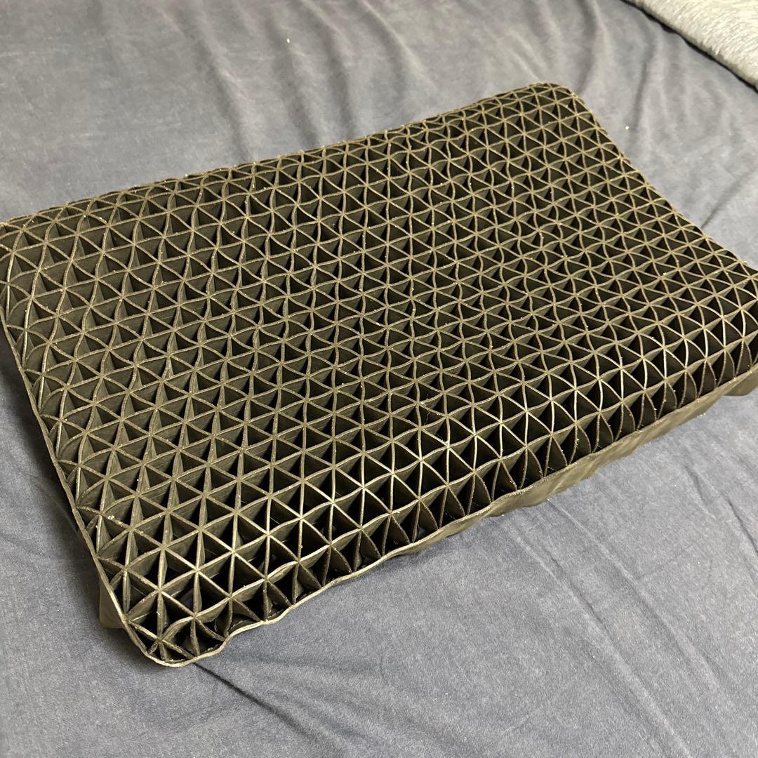 ヒツジのいらない枕〜至極〜　枕カバーあり・箱無し