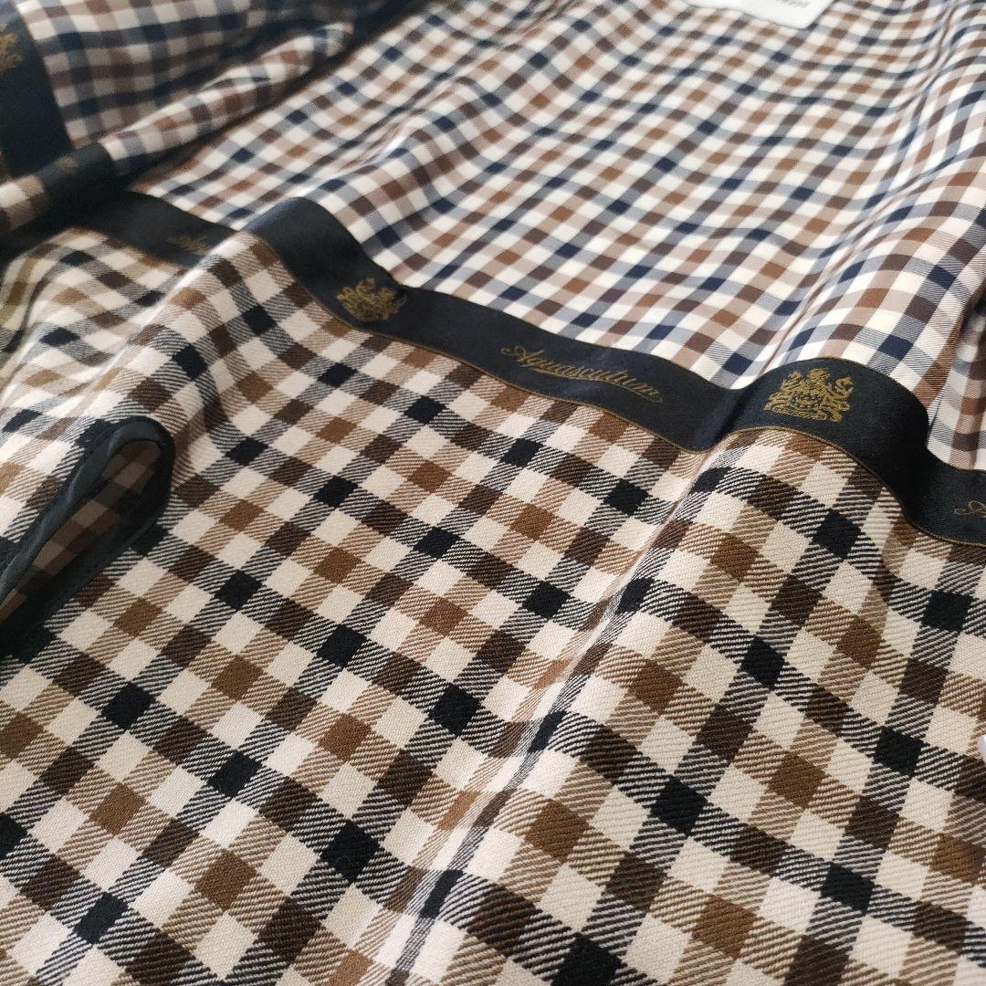 美品✨アクアスキュータム　ウールライナー付きトレンチコート　黒　サイズ4