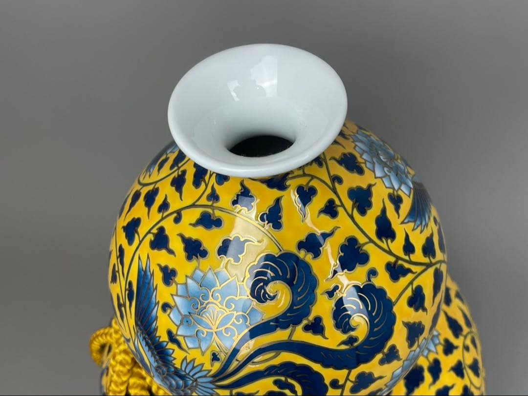 極上 有田焼 藤井勝雲作 染錦 牡丹鳳凰文型飾 渦唐草 瓢箪型 飾壺 共箱付