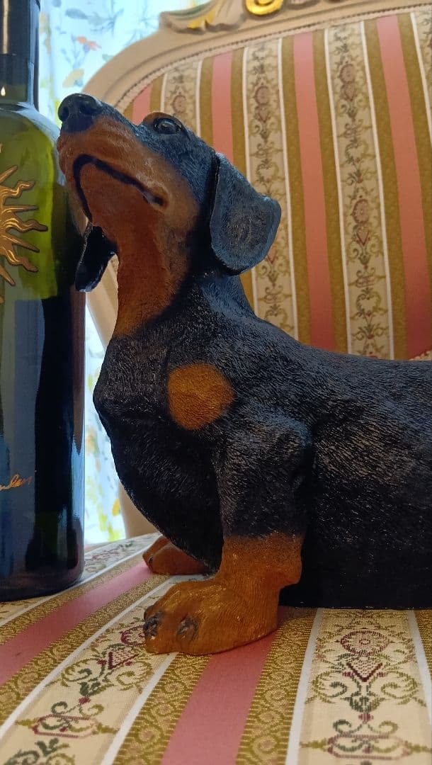 ダックスフンド 置物 樹脂製 約30cm
