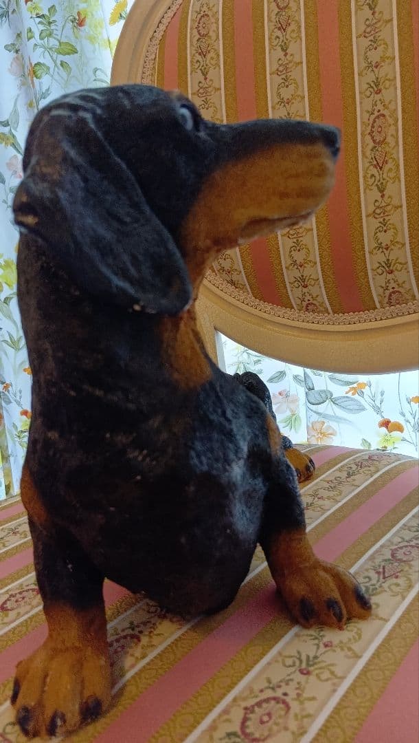 ダックスフンド 置物 樹脂製 約30cm