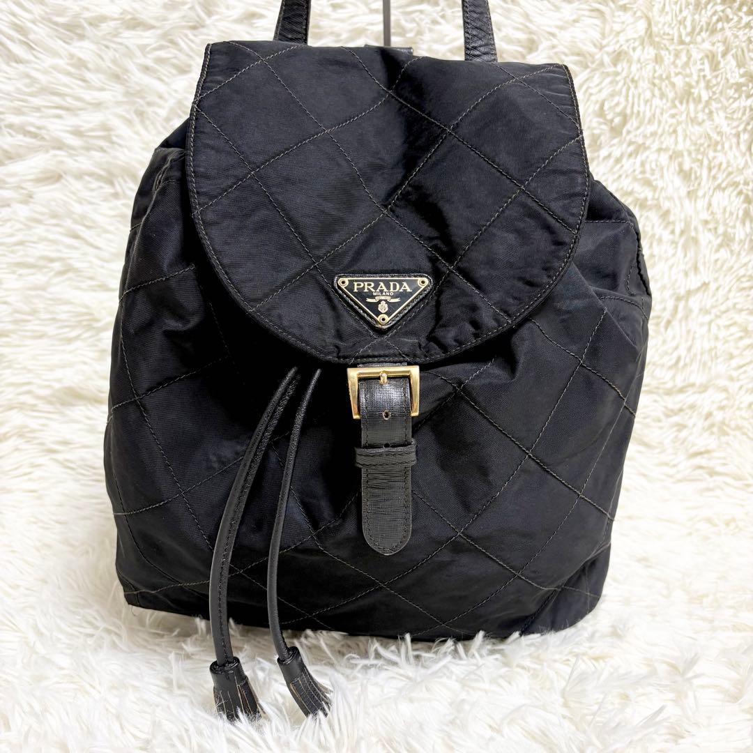 希少　PRADA キルティング　三角ロゴ　バックパック　ナイロン リュック