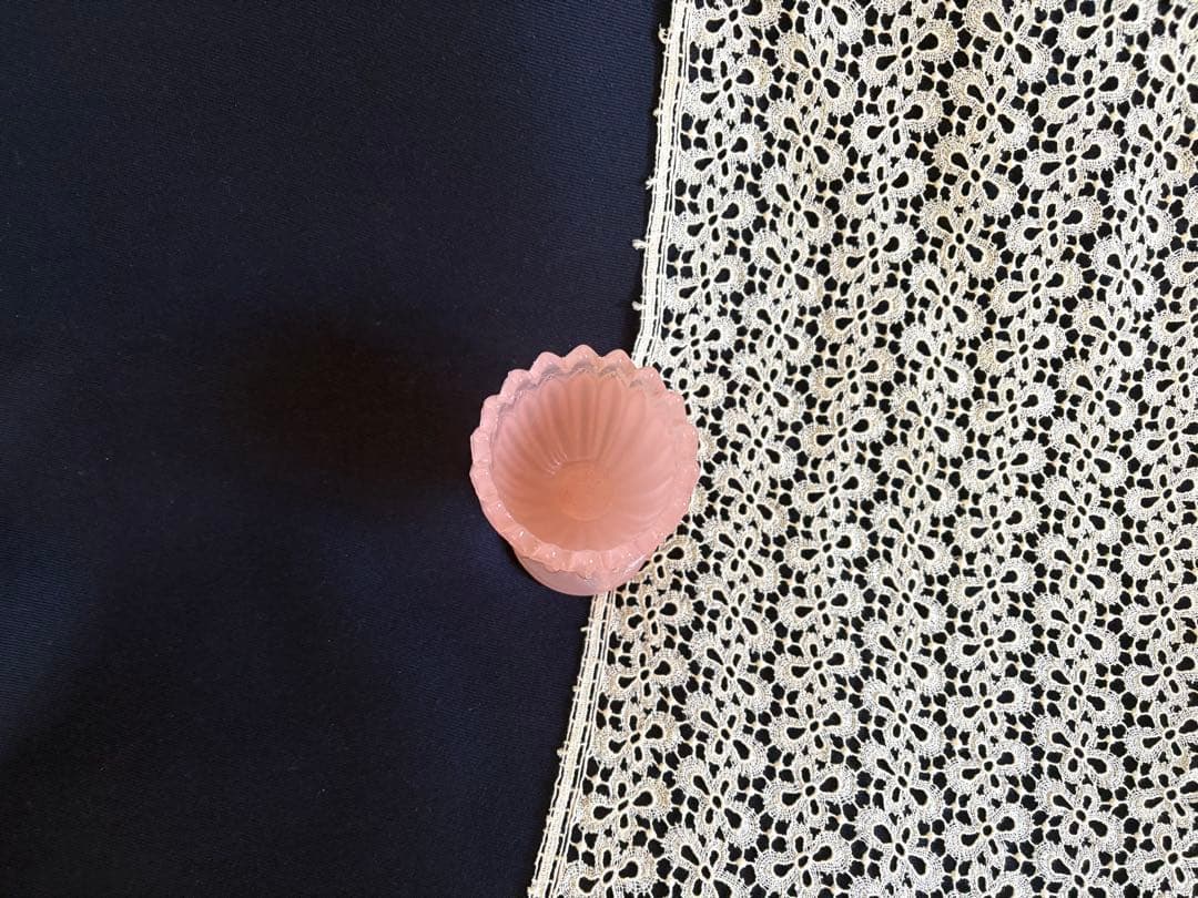 オパリン フラワーベース プレスガラス フランス アンティーク