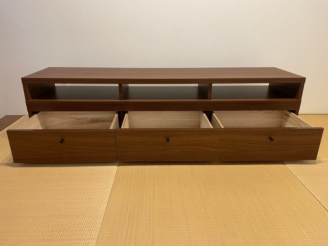 arne 木製テレビ台 ブラウン 引き出し3つ 伸縮可能　サイドボード