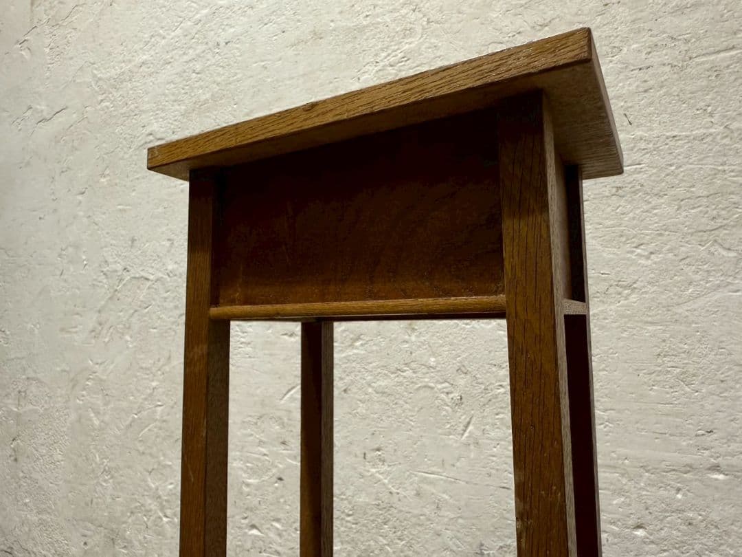 1177 小ぶりなサイドテーブル　陳列台　展示台　花台　古家具　レトロ　和モダン