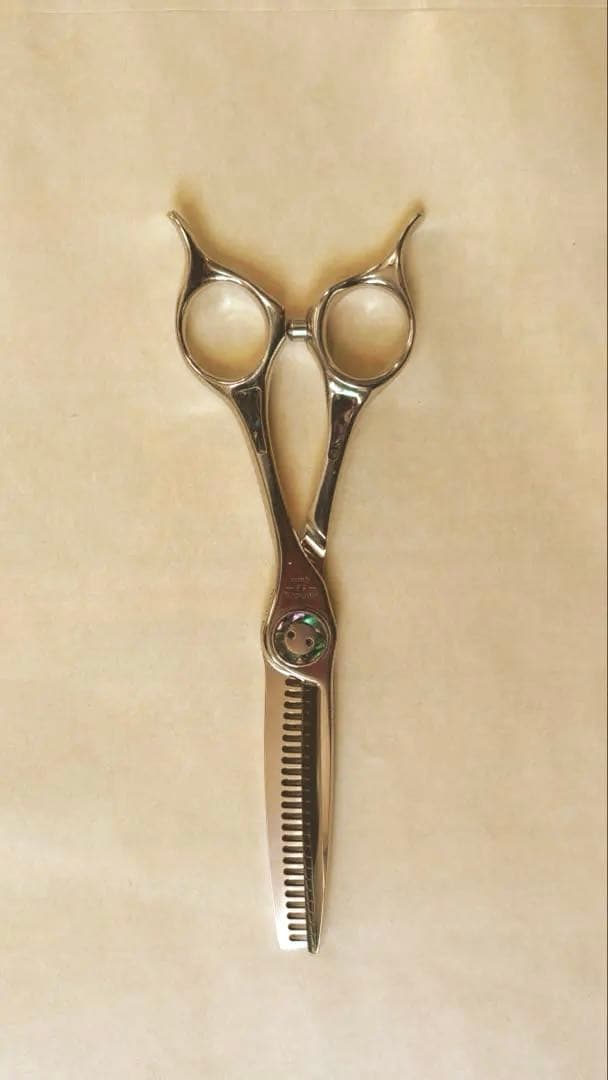 トギノン/感動17%セニング/5.8インチ/¥119.000→ ¥60.000