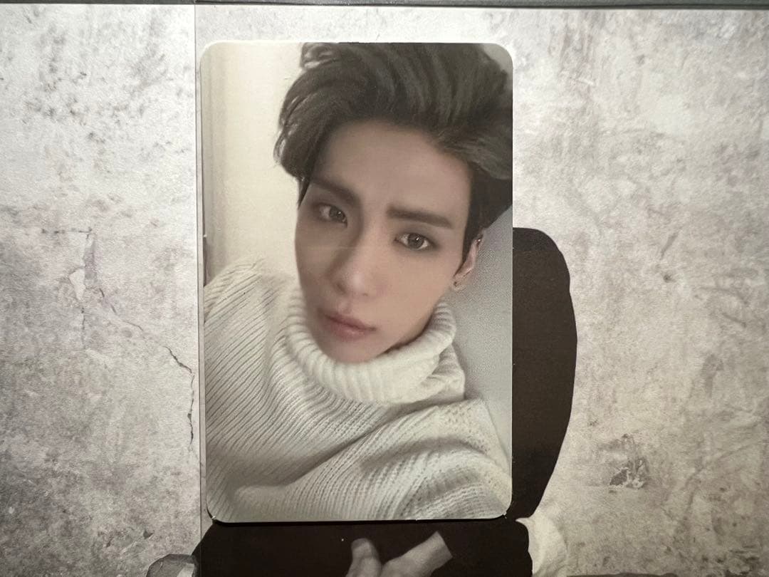 SHINee ジョンヒョン JONGHYUN BASE トレカ付き