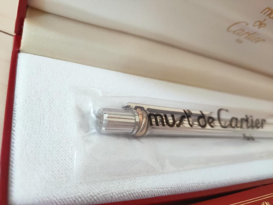 新品未開封　Cartier　カルティエ　トリニティ 　ボールペン　シルバー