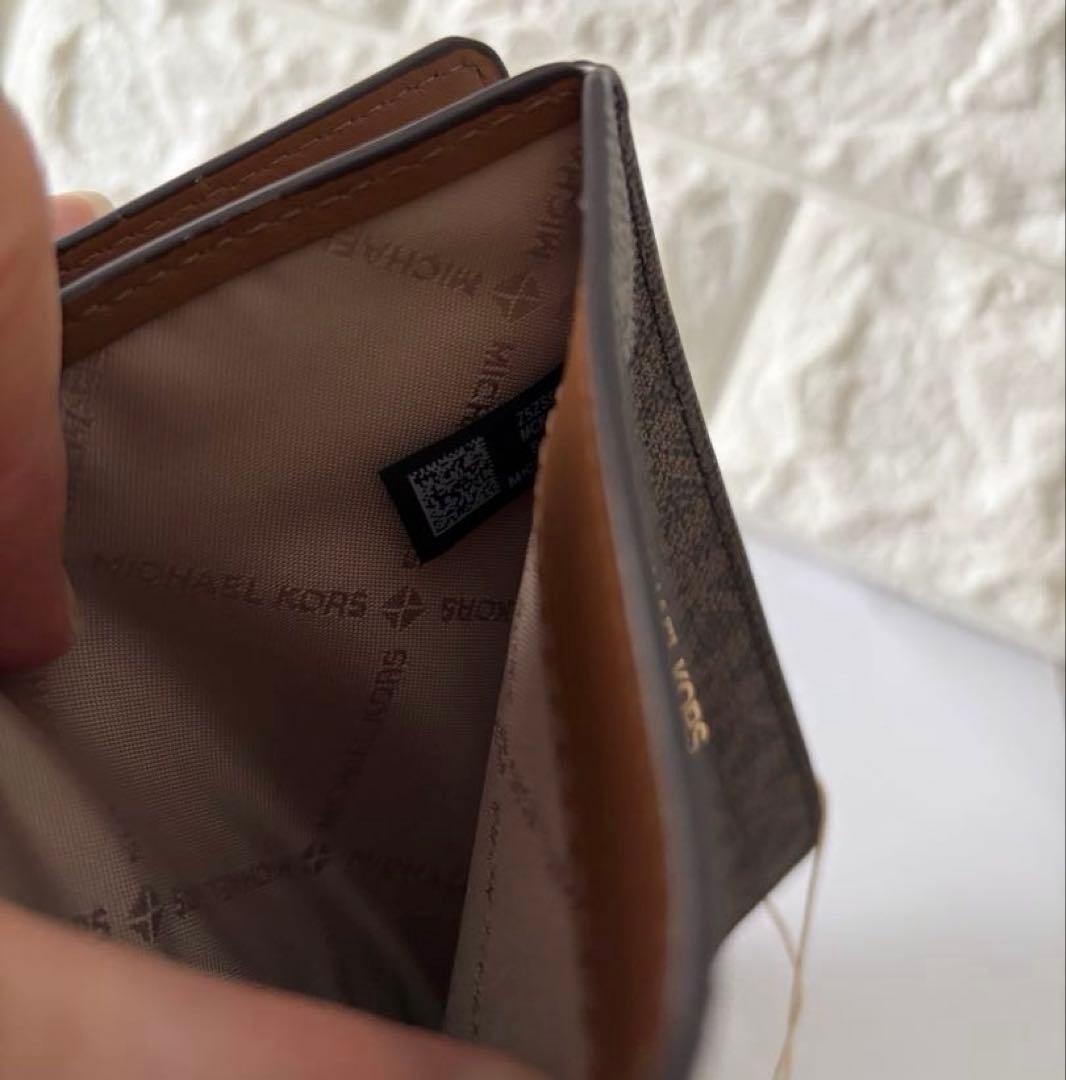 未使用 ⭐️ MICHAEL KORS マイケルコース 二つ折り財布 ブラウン