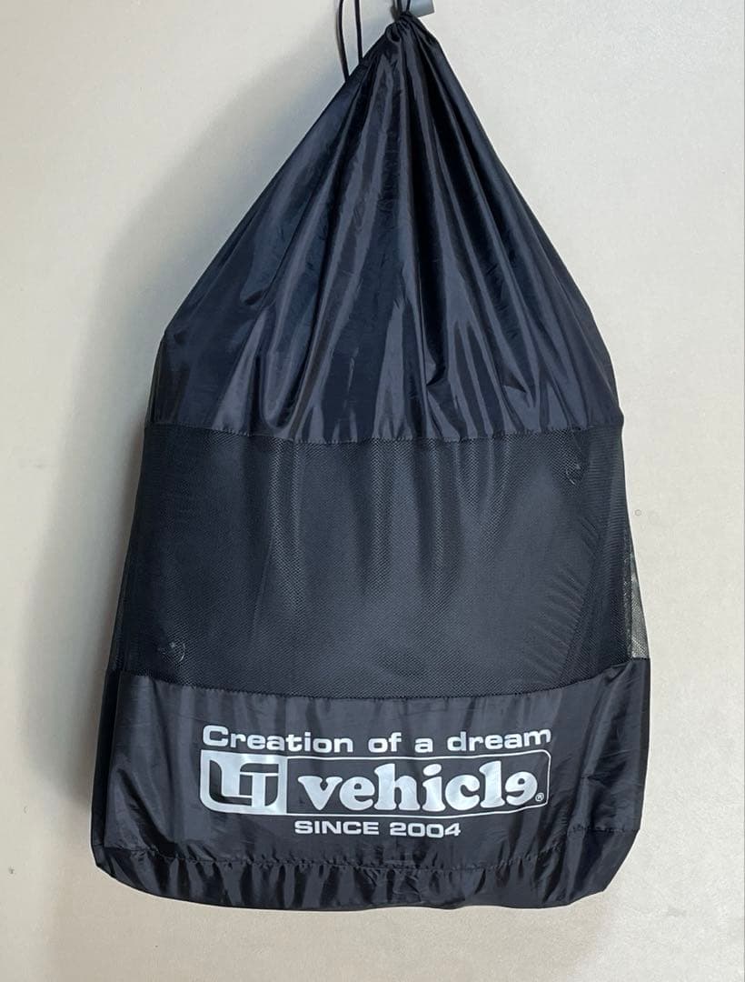 タイムセール【送料込】ユーアイビークル　キャラバン用遮光パッドリアセット収納袋付