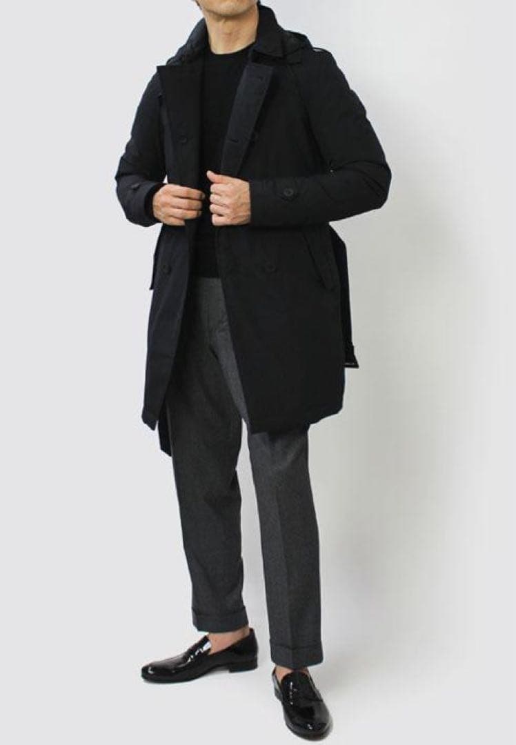 (サイズ44）HERNO ダウントレンチコート/Gore tex