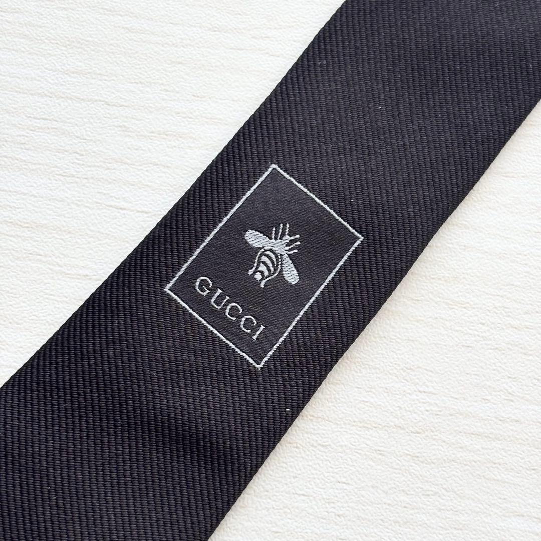 GUCCI グッチ 箱 袋 付き スネーク刺繍 無地 ソリッド ネクタイ 黒 蜂