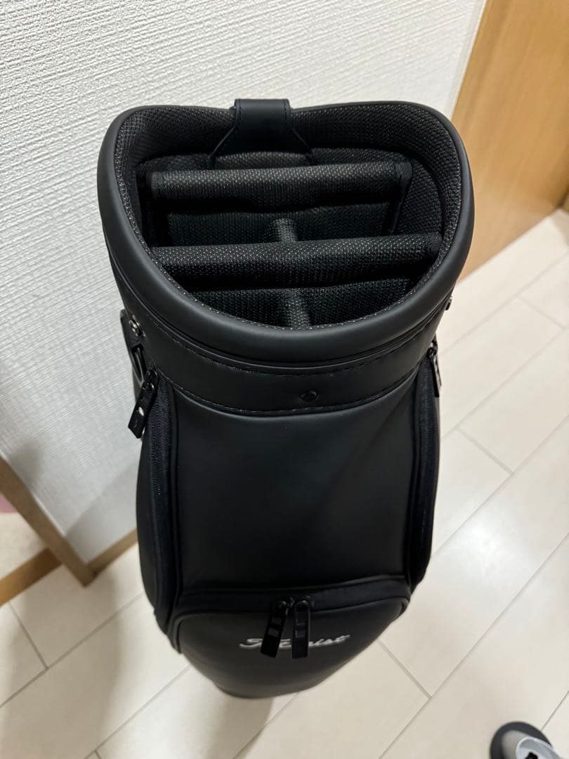 Titleist タイトリスト　コアエッセンシャル キャディバッグ　ブラック