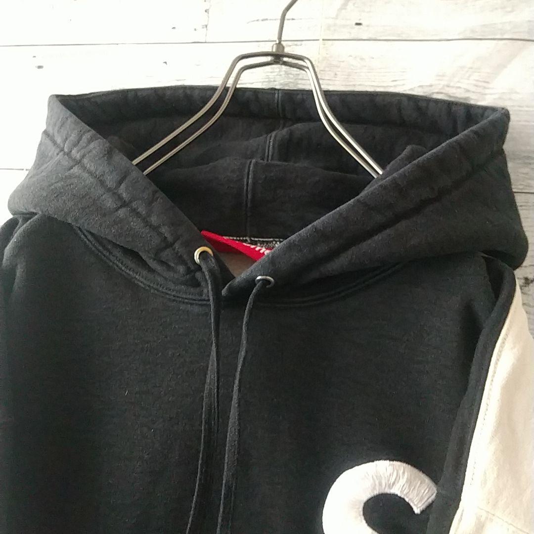 人気サイズ・デザイン☆シュプリーム 刺繍 Sロゴ パーカー バイカラー XL相当