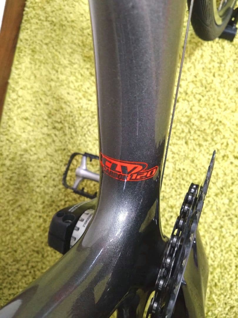 TREK ロードバイク マドン 5.2 MADONE 5.2 OCLV 120