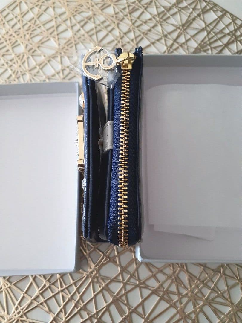 SAMANTHA VEGA『ジョジョの奇妙な冒険ダイヤモンドは砕けない』東方仗助