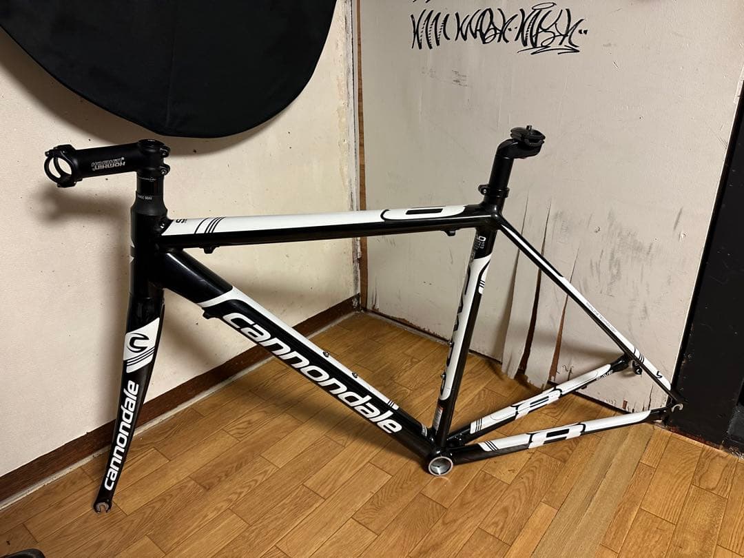 CAAD8 フレームセット/直接受け渡しの場合は値下げします！